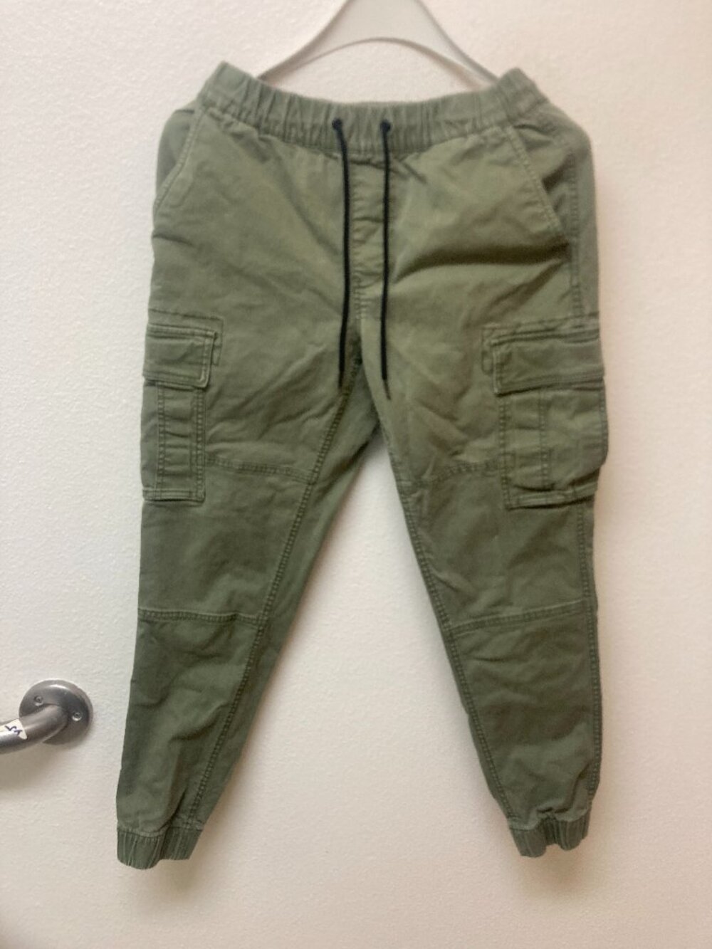 OLD NAVY "Arugula" Cargo Joggers (S)